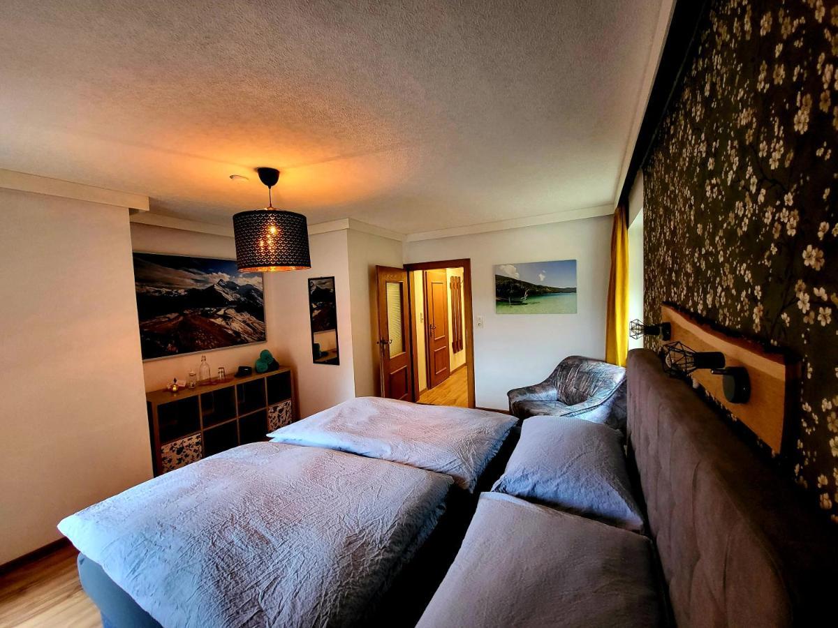 Haus Peter Bed & Breakfast Latschach ober dem Faakersee Exterior photo