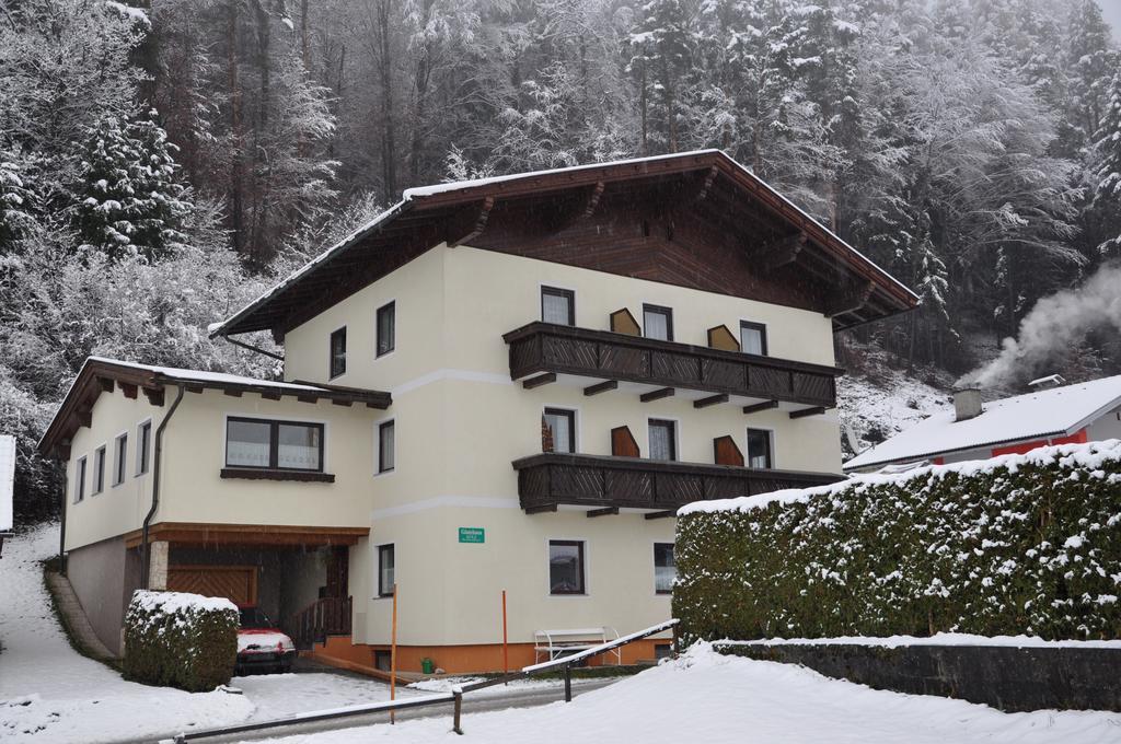 Haus Peter Bed & Breakfast Latschach ober dem Faakersee Exterior photo